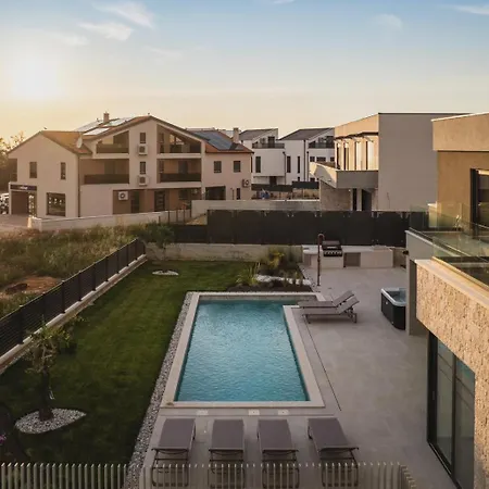 Vila Luxury Limes