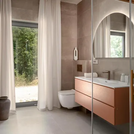 Luxury Limes Villa *